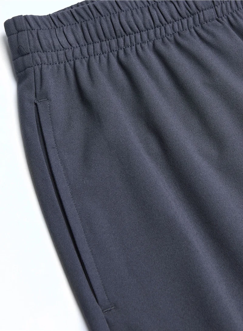 GIORDANO  Men’s Slim Tapered Interlock Jogger with Elastic Waist for Men | Best Price UAE